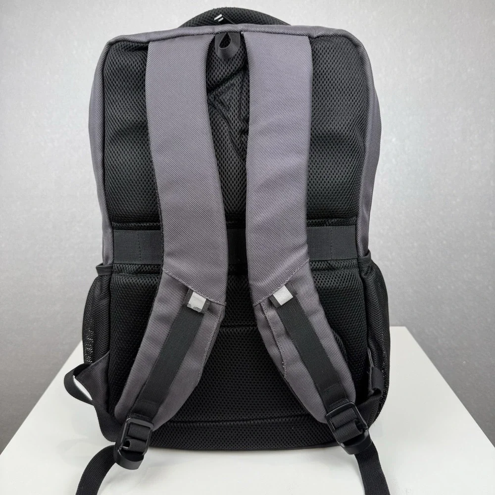 ARCTIC HUNTER Men Laptop Business Waterproof Backpack School Bag Black Gray